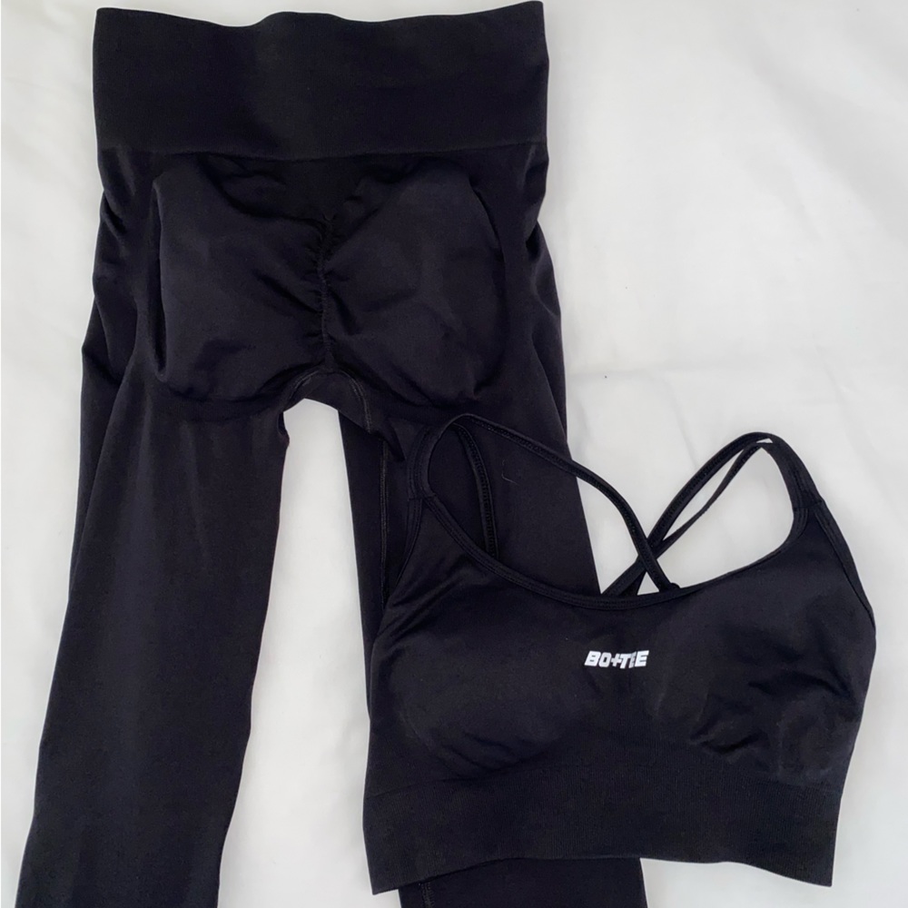 Bo + Tee Set Black